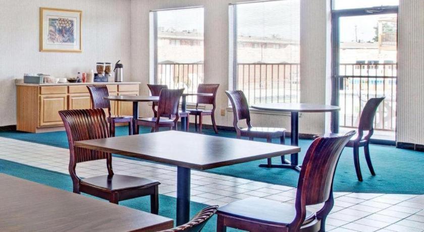 Knights Inn South Houston Tx Екстер'єр фото
