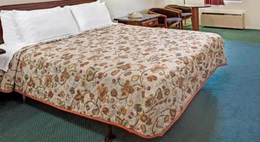 Knights Inn South Houston Tx Екстер'єр фото