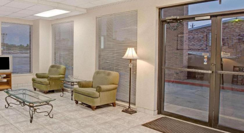 Knights Inn South Houston Tx Екстер'єр фото