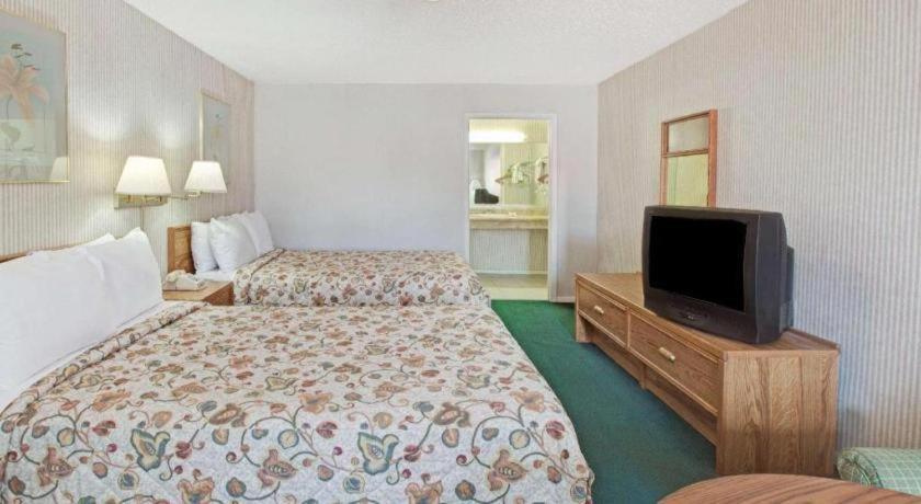 Knights Inn South Houston Tx Екстер'єр фото